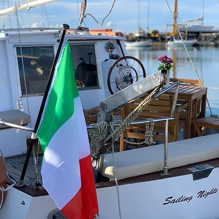 Sailing Nights Boat&Breakfast Hotel Alghero Bagian luar foto