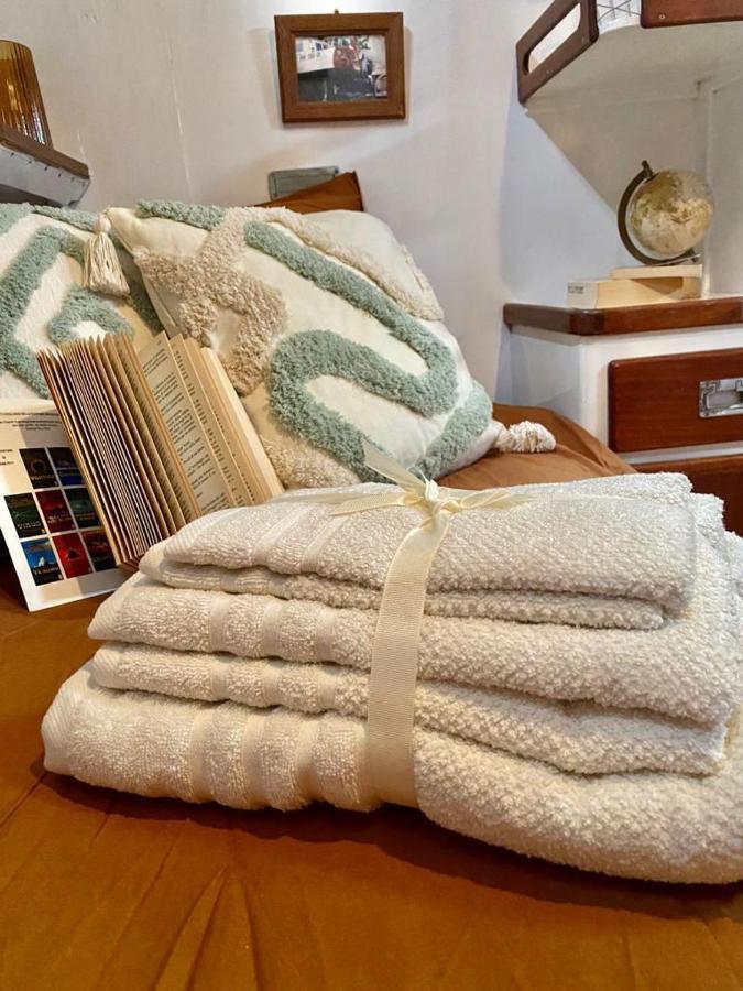 Sailing Nights Boat&Breakfast Hotel Alghero Bagian luar foto