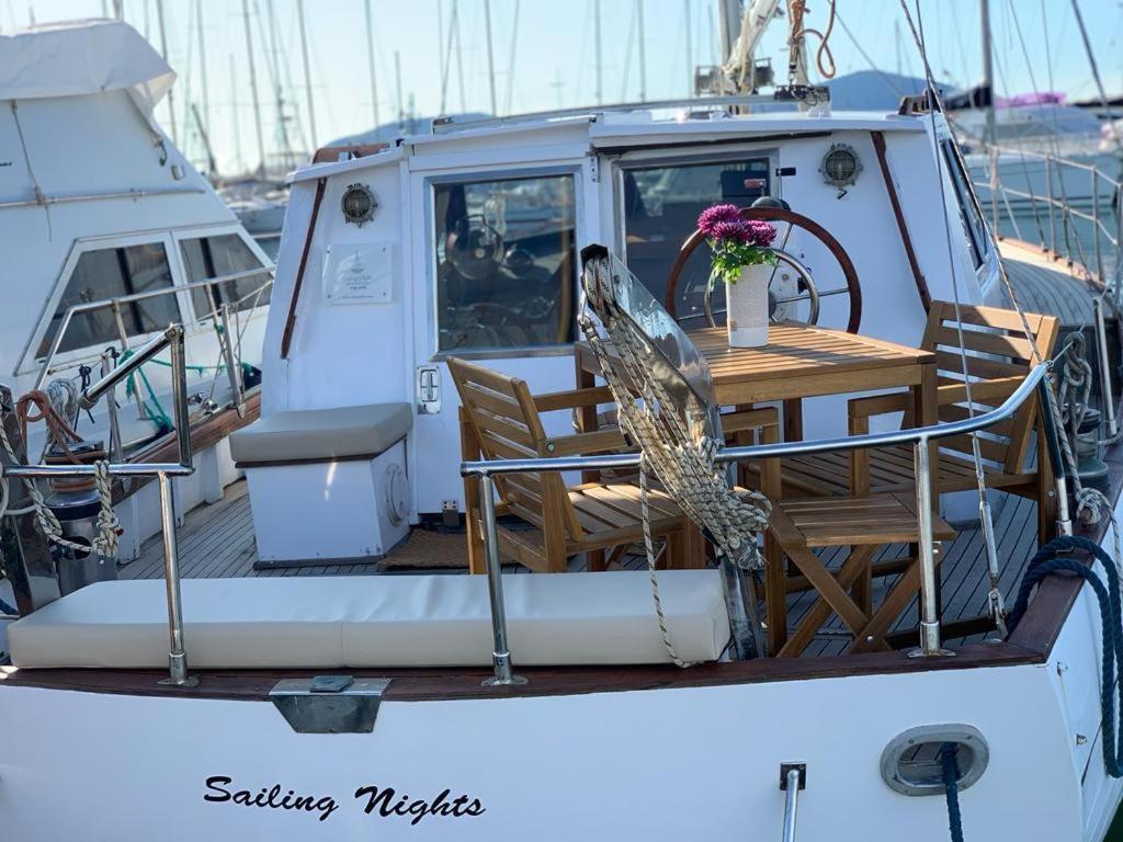Sailing Nights Boat&Breakfast Hotel Alghero Bagian luar foto