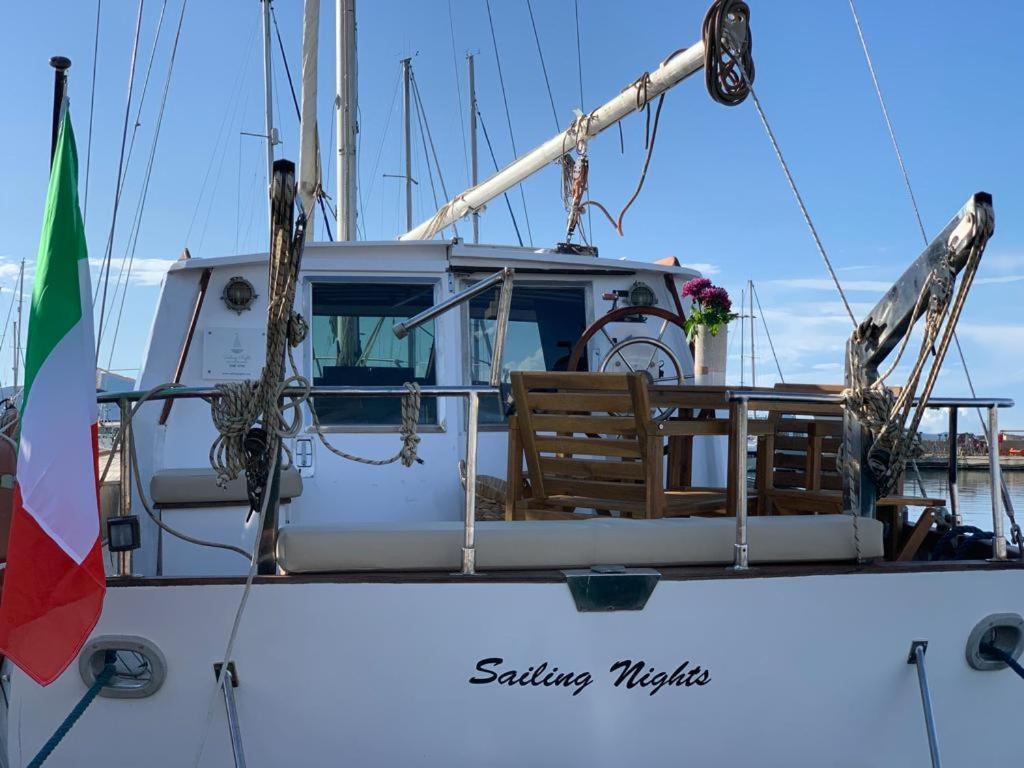 Sailing Nights Boat&Breakfast Hotel Alghero Bagian luar foto